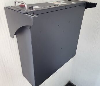 Hanging Bracket for Lithium Ion Battery (Black)